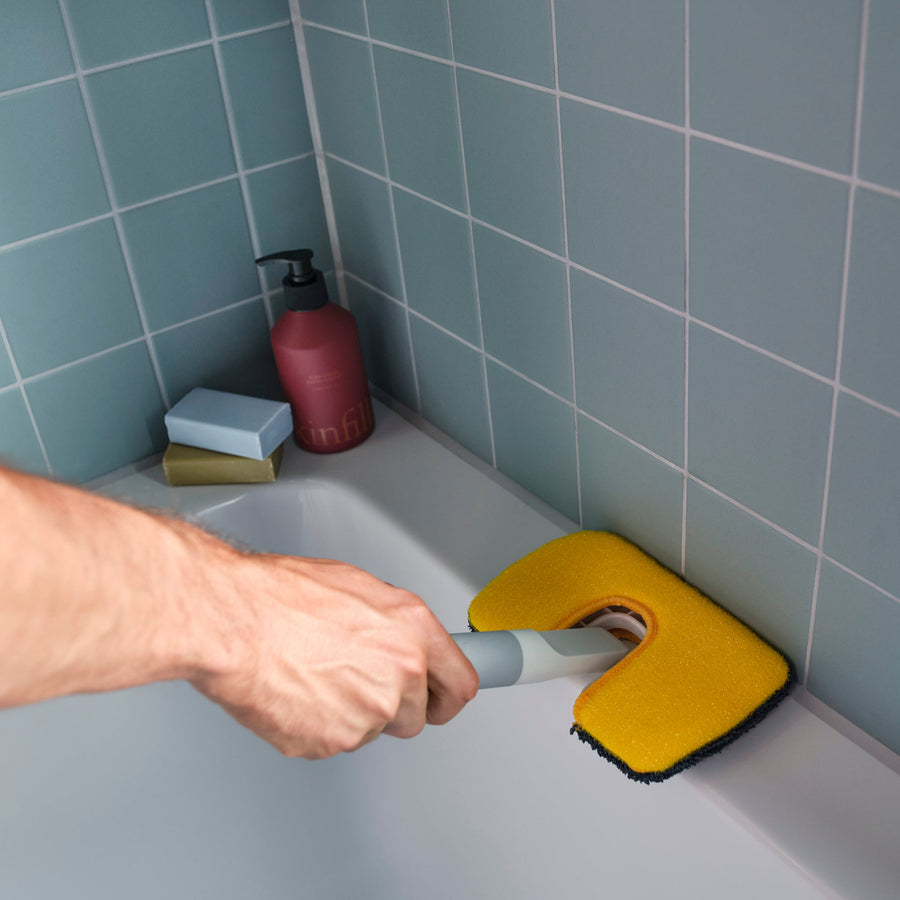 How To Properly Clean Your Bathroom