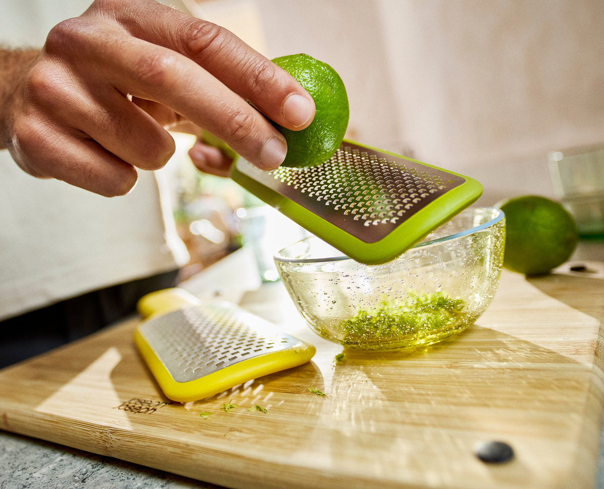 Nest™ Grate &amp; Zest 2-Piece Set with Storage Sheath