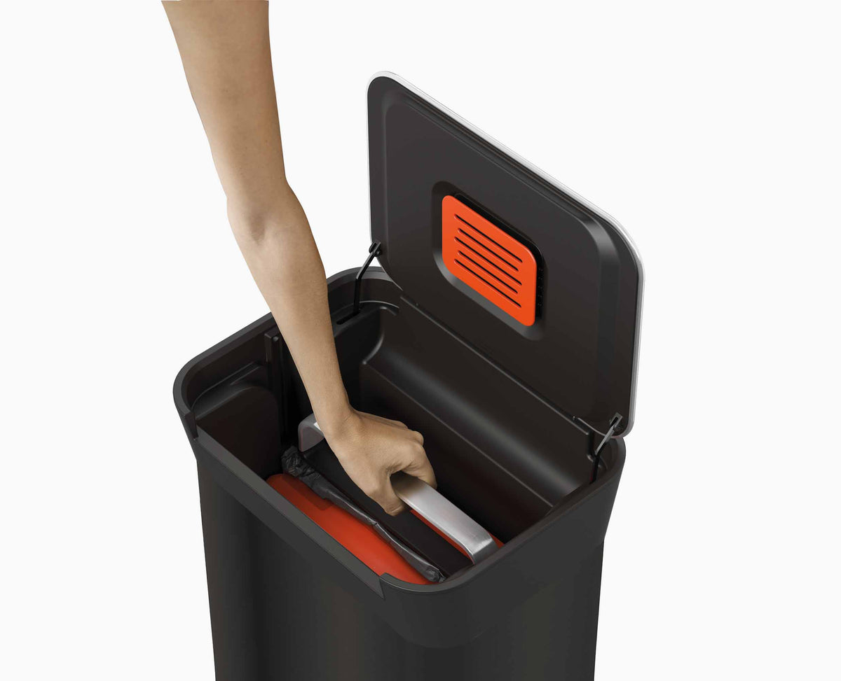 Titan 30L Trash Compactor - 30144 - Image 5