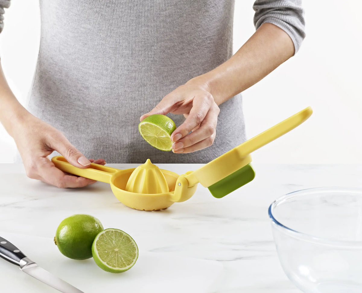 JuiceMax Dual-action Citrus Press - 20171 - Image 4